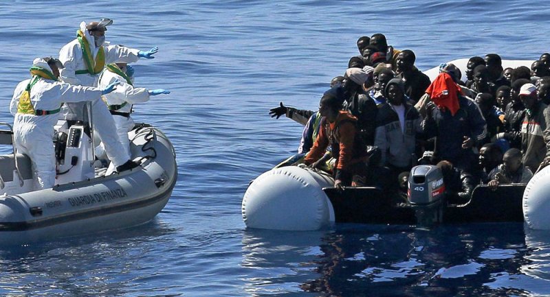 «Αφόρητη» η κατάσταση με το μεταναστευτικό λέει η Ιταλία - Απειλεί να κλείσει τα λιμάνια της - Media
