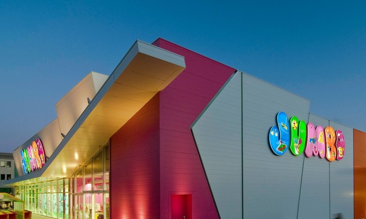 Τι αγοράζει ο Βακάκης μετά την πώληση των μετοχών της Jumbo - Media