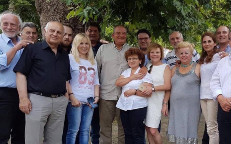 Oι διακοπές του Κώστα Καραμανλή στα Ιωάννινα - Media