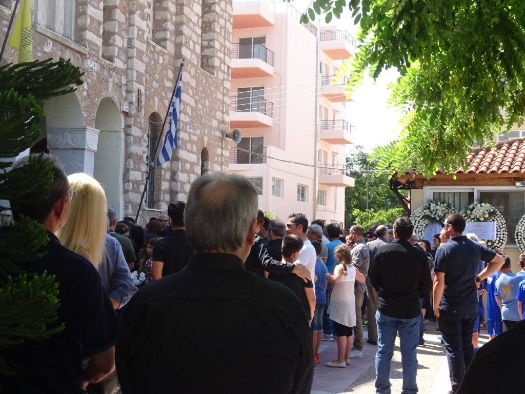 Θρήνος στην κηδεία του αδικοχαμένου 11χρονου - Media Gallery 3