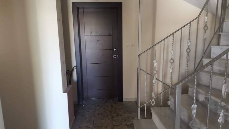 Τραγωδία στη Λάρισα: Νεκρή 24χρονη που παγιδεύτηκε στη φωτιά (Photos -Video) - Media