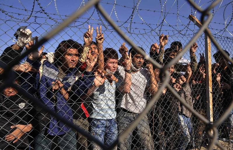 Αυξημένες παραμένουν οι μεταναστευτικές ροές στο Αιγαίο - Media