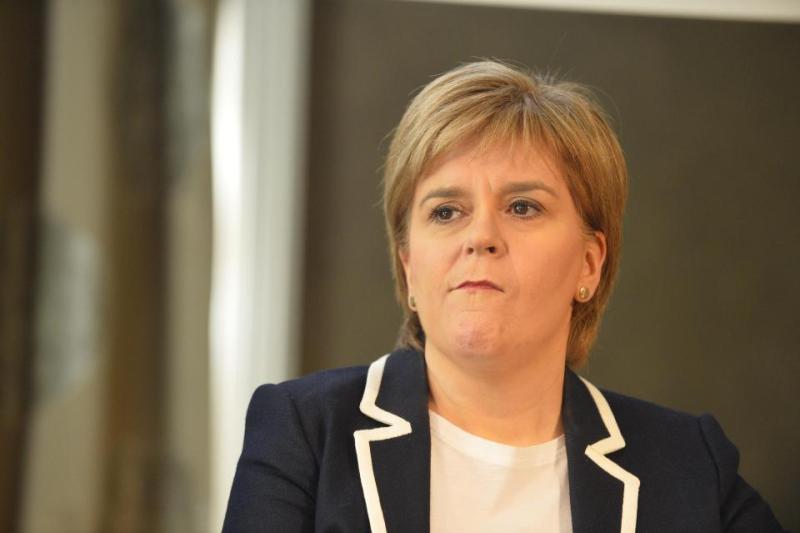 Κάνει πίσω για το νέο δημοψήφισμα στη Σκωτία η Νίκολα Στέρτζον - Media