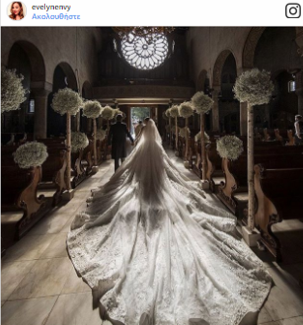 Παραμυθένιος γάμος για την κληρονόμο Swarovski: Η απαστράπτουσα νύφη και το νυφικό των 700.000 λιρών (Photos) - Media