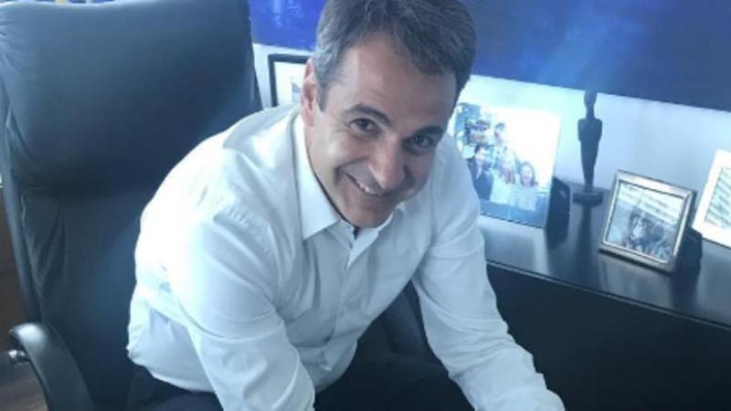 Ο Κυριάκος, ο Δίας και η selfie (Photo) - Media