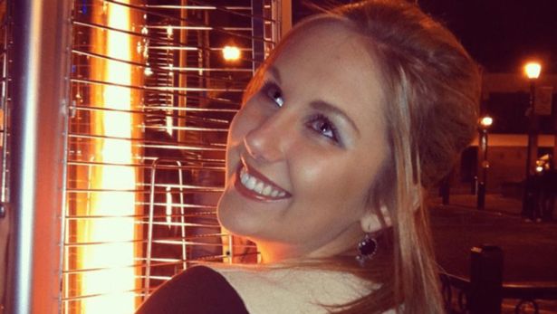 Σκάνδαλο: Έπιασαν καθηγήτρια με ανήλικο μαθητή τη στιγμή της … πράξης (Photos) - Media