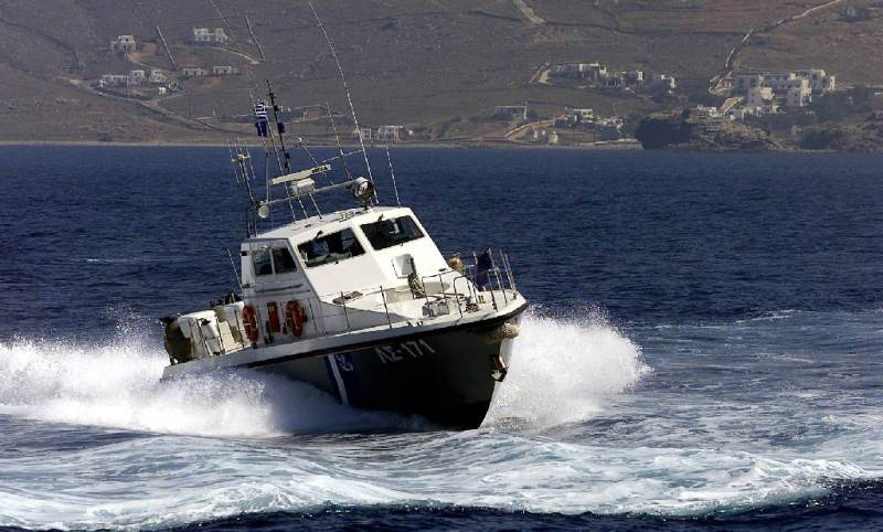 Ζάκυνθος: Πρόσκρουση σκάφους στον Μαραθιά – Τραυματίστηκε μια 20χρονη - Media