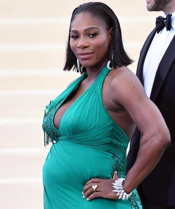 Η έγκυος Σερένα Γουίλιαμς γυμνή στο εξώφυλλο του Vanity Fair (Photos) - Media