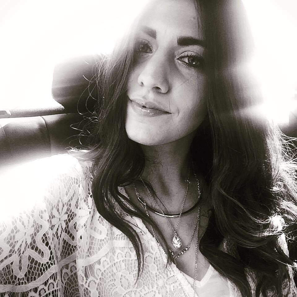 Η ιστορία αγάπης της Κατερίνας, που «έφυγε» από το τροχαίο της Κύμης - Media