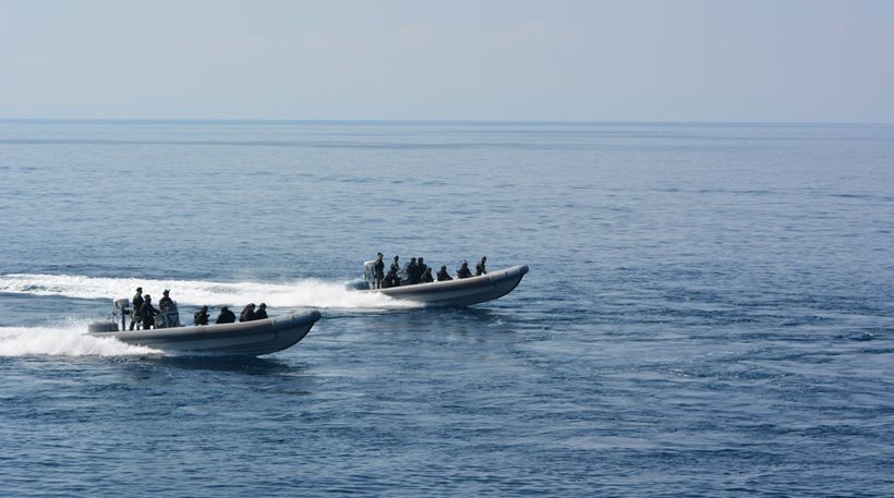 Πνίγηκε 40χρονη μητέρα στην παραλία της Βούλας - Είχε πάει για μπάνιο με τον 10χρονο γιό της - Media
