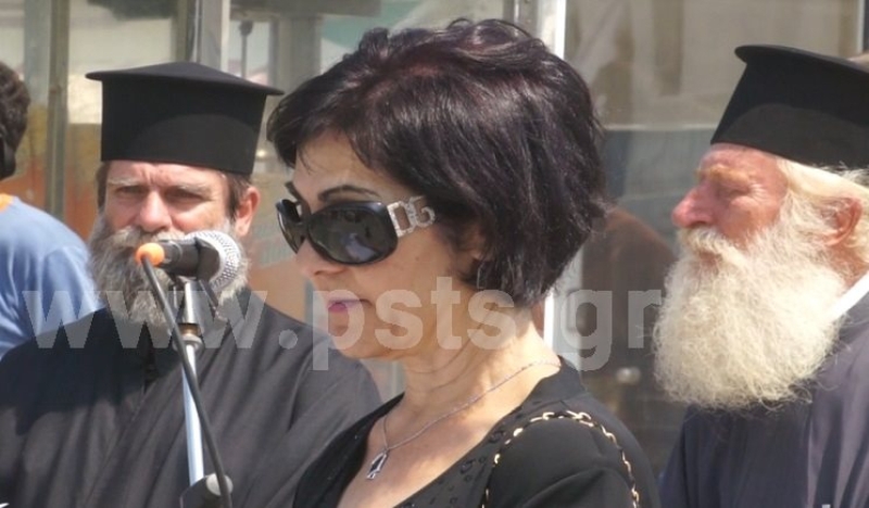 Aπόφαση «ντροπή» χαρακτηρίζει την αθώωση Θεοφίλου η αδερφή του ταξιτζή στην Πάρο  (Video) - Media