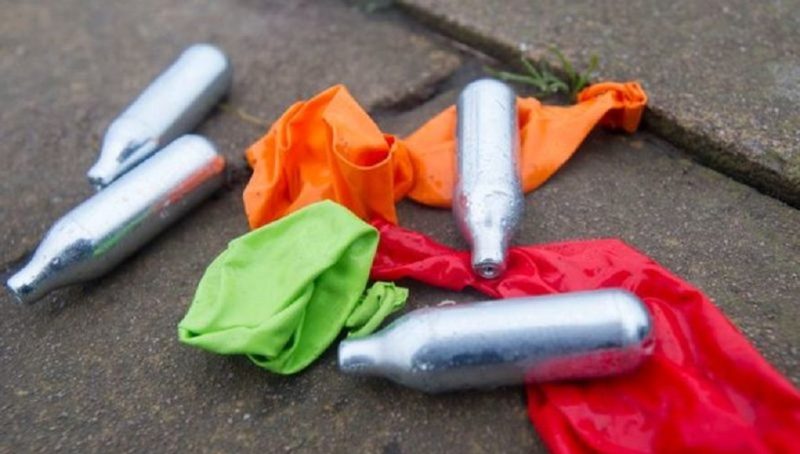 «Σαφάρι» για το φονικό «αέριο του γέλιου» - Media