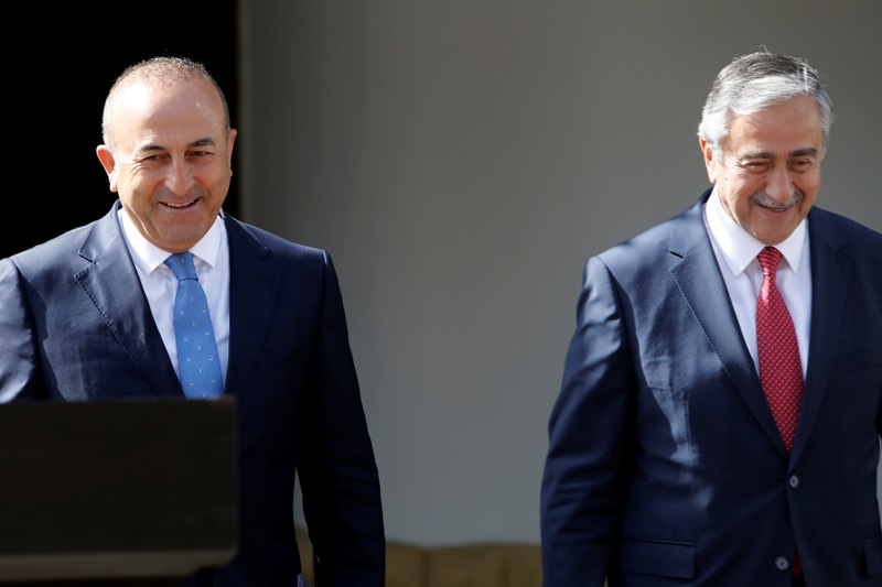 «Τα είπαν» Τσαβούσογλου-Ακιντζί μετά το «ναυάγιο» της Ελβετίας - Media