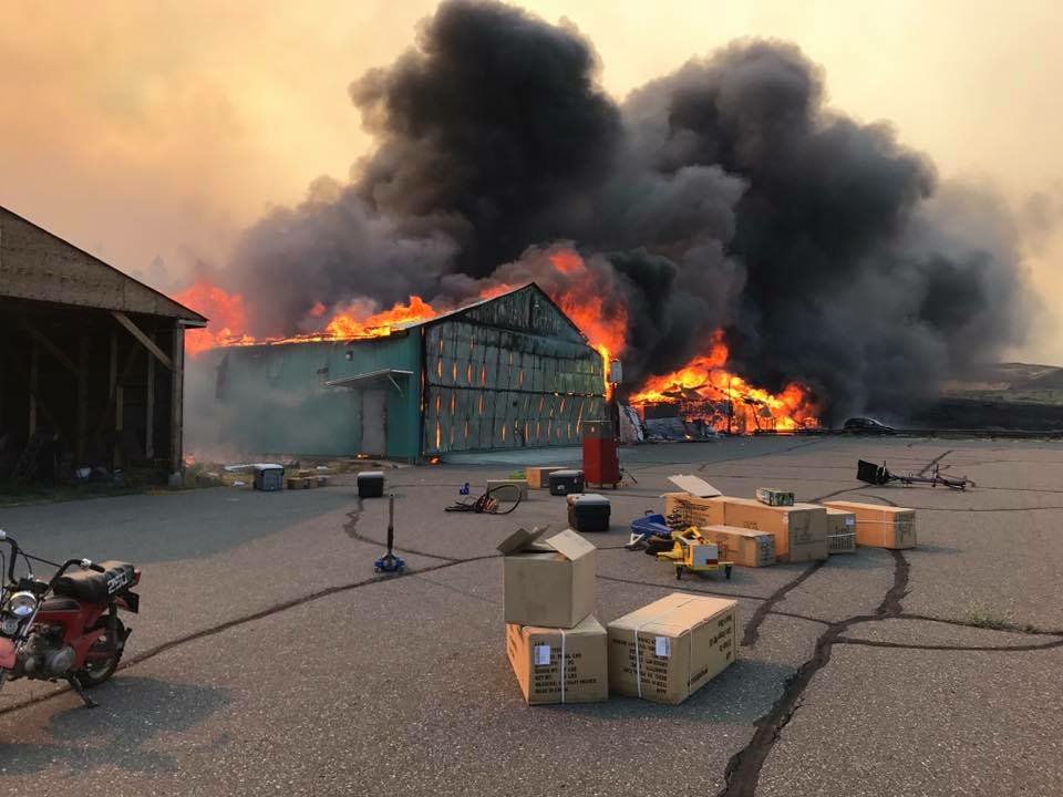 Πυρκαγιές στον Καναδά: Χιλιάδες κάτοικοι εγκατέλειψαν τα σπίτια τους (Photos) - Media