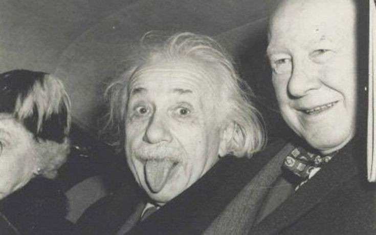 Αστρονομικό ποσό για την πιο διάσημη φωτογραφία του Αϊνστάιν με τη γλώσσα έξω - Media