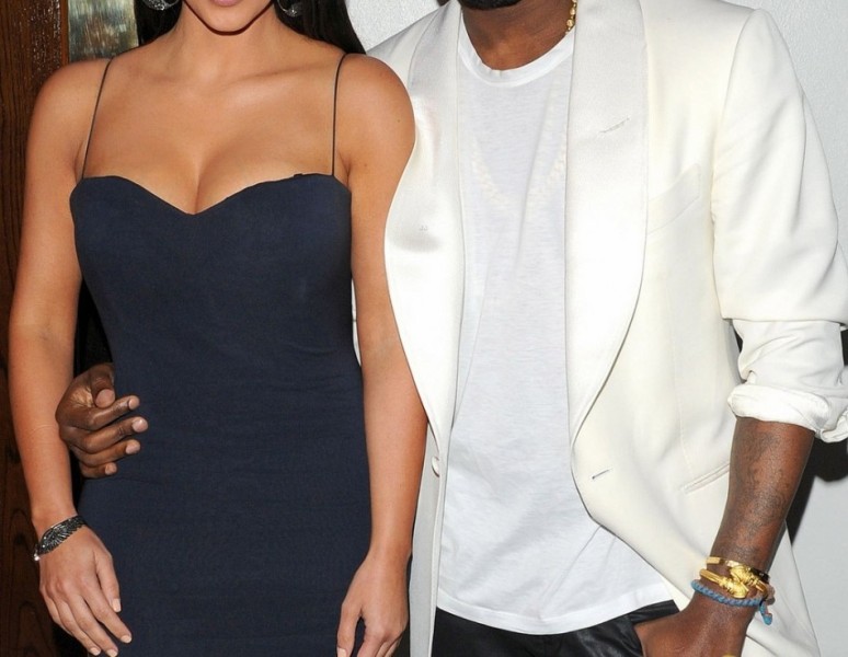 Νέα δυσοίωνα σημάδια: Όλο και πιο κοντά στο χωρισμό το σούπερ ζευγάρι της σόουμπιζ (Photos) - Media