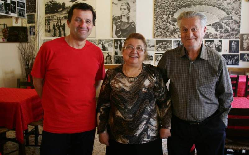 Πέθανε ο επίτιμος πρόεδρος του Ερασιτέχνη Ολυμπιακού Λεωνίδας Θεοδωρακάκης - Media