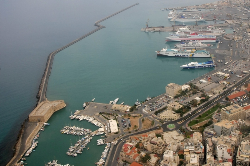 Περίεργος διαγωνισμός 900.000 ευρώ στο λιμάνι του Ηρακλείου - Media
