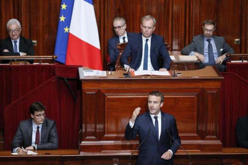 Γαλλικός Τύπος: Το «κήρυγμα Μακρόν» δεν έπεισε - Media