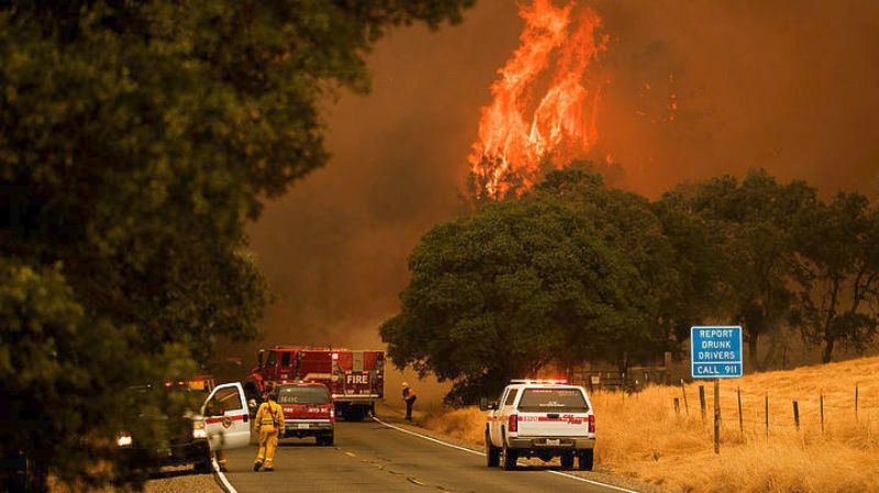 Μεγάλη δασική πυρκαγιά στην Καλιφόρνια: Εκκενώθηκε η Μαριπόζα - Media