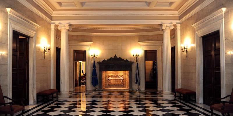 Το καθοριστικό 11μηνο και το... έθιμο του ανασχηματισμού   - Media