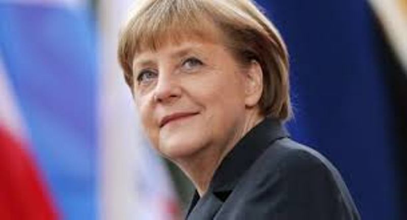 Γερμανία: Σαρώνει η Μέρκελ στις δημοσκοπήσεις - Media