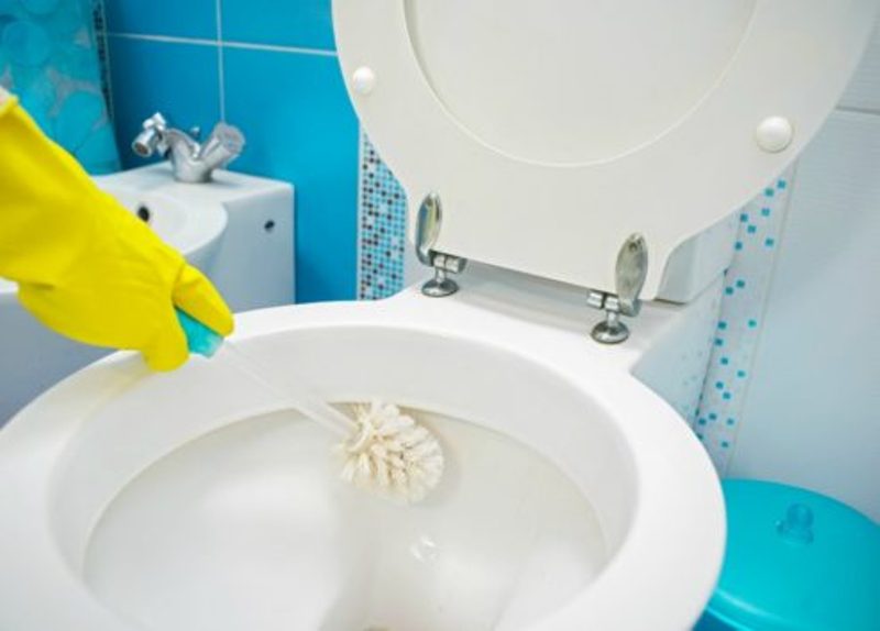 Έληξε το γιαούρτι; Ρίξτε το στην τουαλέτα - Δείτε γιατί  - Media