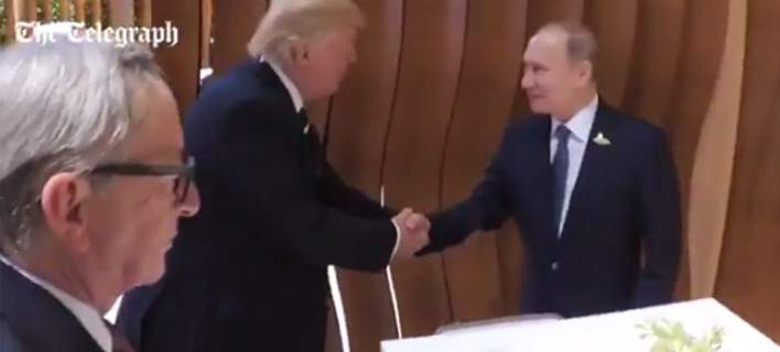 Η πρώτη χειραψία Τραμπ - Πούτιν (Video) - Media