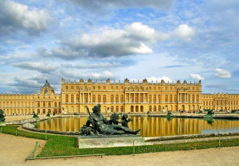 Στις Βερσαλλίες ο Μακρόν ενώπιον του Κογκρέσου - Media