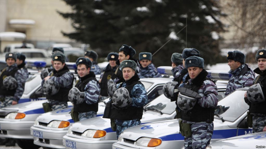 Ρωσία: Επίθεση με μαχαίρια εναντίον αστυνομικών - Media