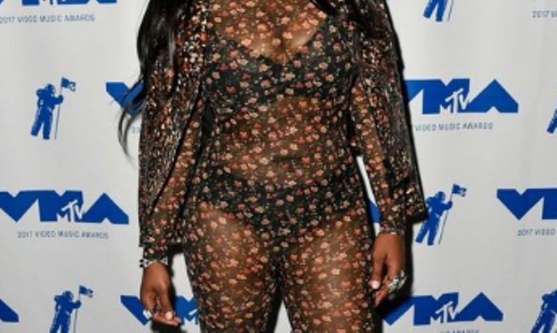 VMAS: Οι celebrities που «ξέχασαν» να ντυθούν (Photos) - Media