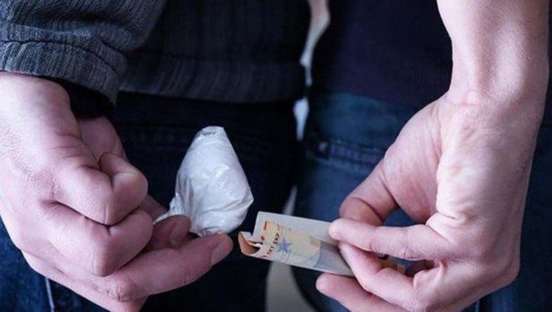 Εξαρθρώθηκε σπείρα που διακινούσε ναρκωτικά στη Μύκονο - Media