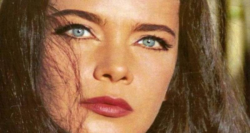 Τζένη Καρέζη: Οι τελευταίες μέρες και το ταξίδι που δεν πρόλαβε να κάνει - Media