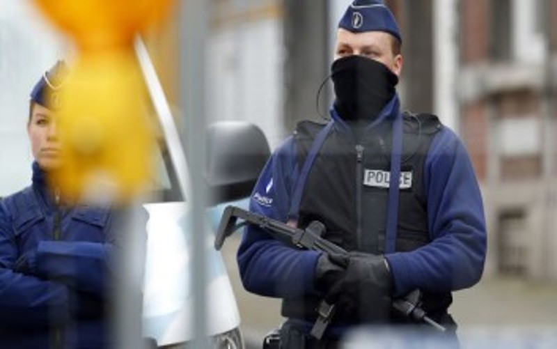 Βέλγιο: Ταυτόχρονες έρευνες για την επίθεση με μαχαίρι εναντίον στρατιωτών - Media