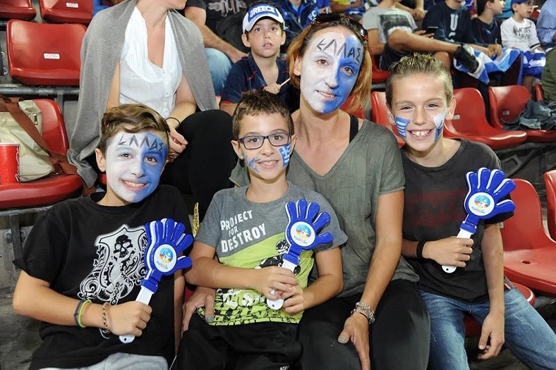 Η παιδική Κερκίδα ΟΠΑΠ στηρίζει την Εθνική Ομάδα στο δρόμο για το Μουντιάλ – 300 δωρεάν διπλά εισιτήρια για τους αγώνες με Εσθονία και Βέλγιο –Πώς θα δηλώσετε συμμετοχή - Media