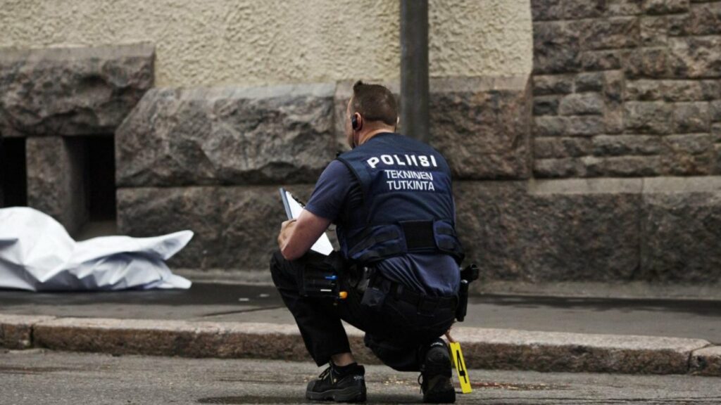 Φινλανδία: Ενός λεπτού σιγή στη μνήμη των θυμάτων της επίθεσης στην Τούρκου - Media