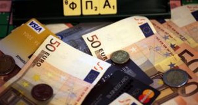 Ασφαλιστικό χαράτσι 48,9% για 70.000 ελεύθερους επαγγελματίες - Media