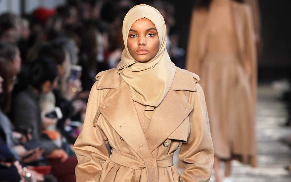 Επάγγελμα μοντέλο, θρήσκευμα μουσουλμάνα - Media