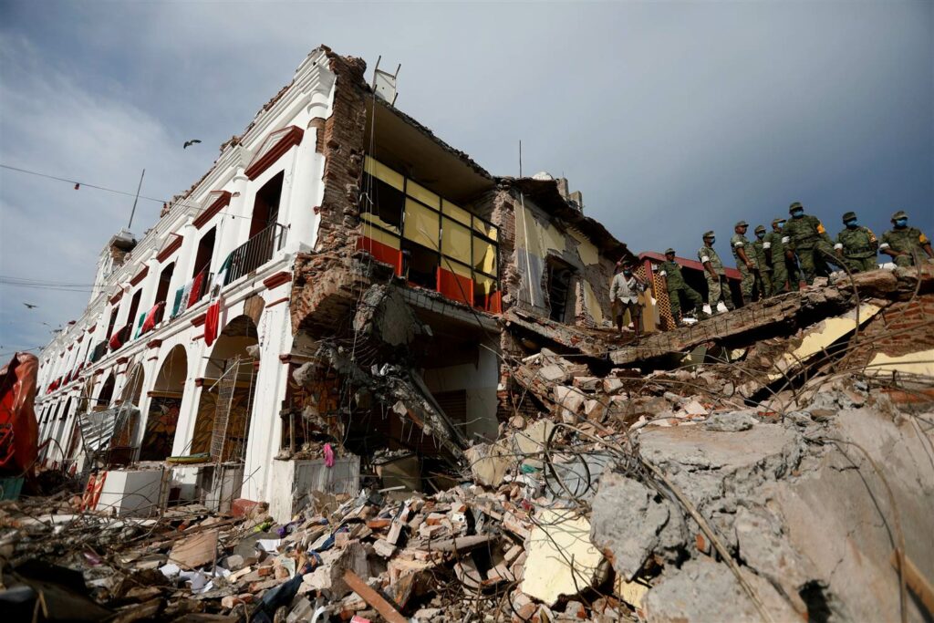 Μεξικό: Τουλάχιστον 90 νεκροί από τον σεισμό των 8,2 ρίχτερ - Media