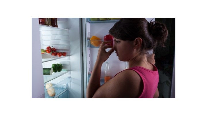 Διώξτε εύκολα τις δυσάρεστες μυρωδιές από το ψυγείο σας - Media