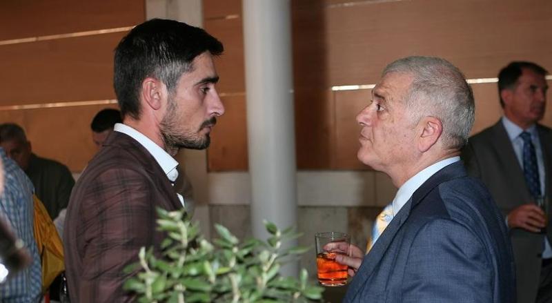 Επιστρέφει οριστικά στην ΑΕΚ ο Λυμπερόπουλος - Media