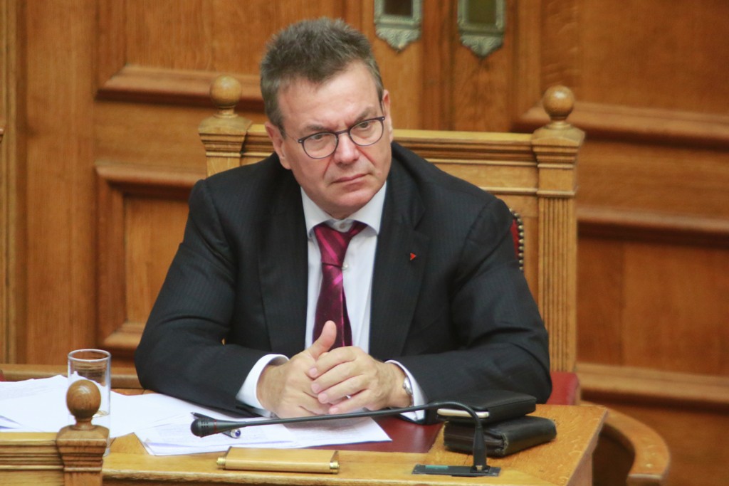 Πετρόπουλος: Η ΝΔ υπόσχεται δραματική περικοπή των συντάξεων – Εμείς, τις κρατάμε σε αξιοπρεπές επίπεδο - Media