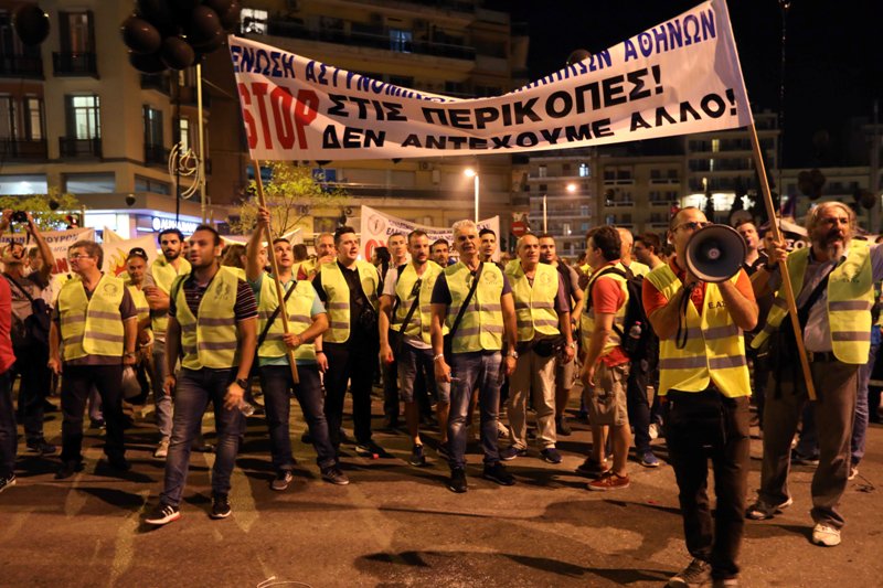 Πορεία ένστολων στη Θεσσαλονίκη (Photos) - Media
