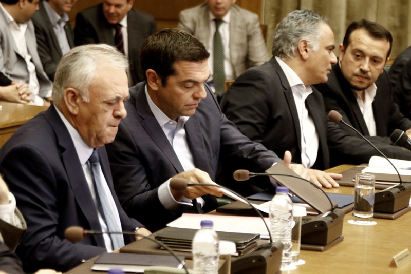 Τσίπρας: Ζήτησε εγρήγορση και συντονισμό υπουργών, διόρθωσε ΥΠΟΙΚ για έσοδα, χρέωσε στον Μητσοτάκη το 4ο μνημόνιο - Media