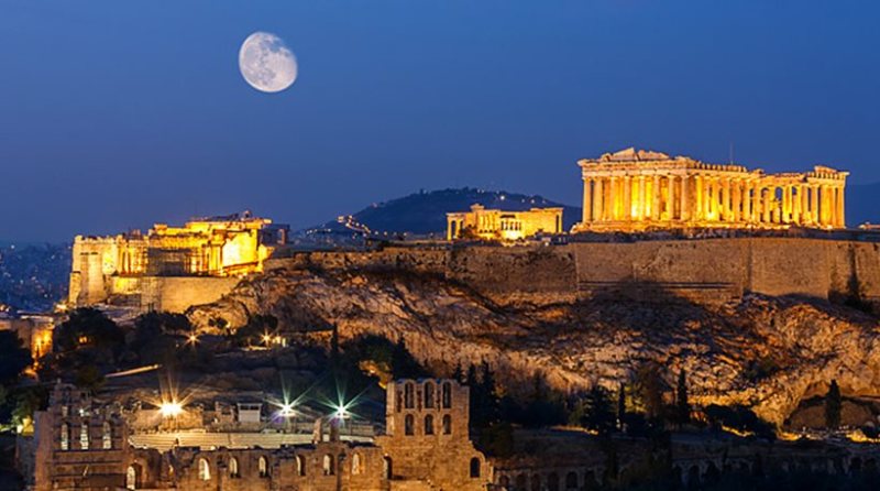 Πώς έγινε ο φωτισμός της Ακρόπολης - Το πείσμα του Κακογιάννη που την έβγαλε από το σκοτάδι (Video) - Media