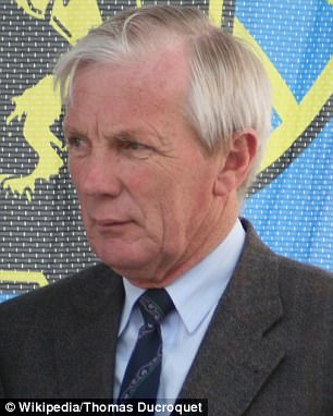 Σοκ στο Βέλγιο: 71χρονος δήμαρχος βρέθηκε με κομμένο το λαιμό - Media