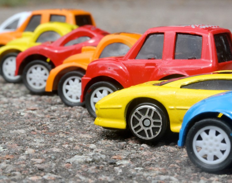 Κι όμως το κάνεις λάθος: Εννιά στους δέκα αγοράζουν αυτοκίνητο με «λάθος» χρώμα - Media