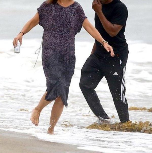 Απίστευτο: Γιατί η γνωστή σταρ κρατούσε κρυφό το δεσμό της (Photos) - Media