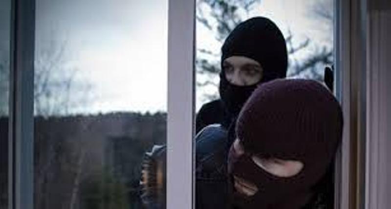 Βόρεια Ελλάδα: Συνελήφθησαν οι διαρρήκτες που είχαν αρπάξει αντικείμενα και χρήματα αξίας 130.000 ευρώ - Media