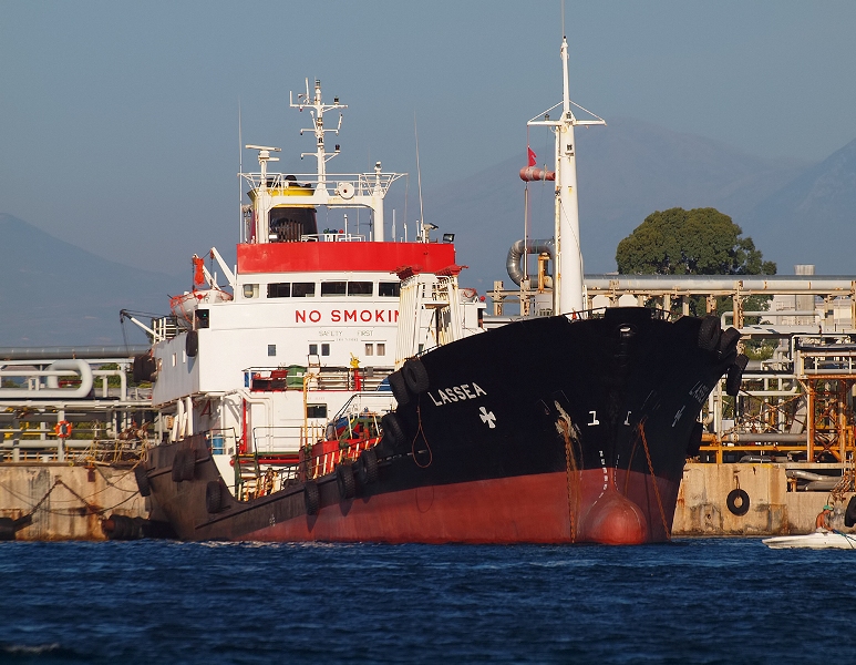 Απίστευτο κι όμως αληθινό: Το πλοίο που έκανε την απάντληση από το «Αγία Ζώνη ΙΙ» μετέφερε λαθραία καύσιμα - Media